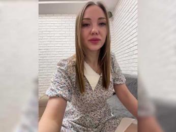 KitFox webcam bongacams model stream image