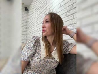 KitFox webcam bongacams model stream image