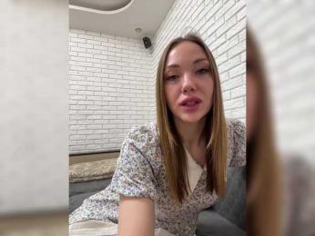 KitFox webcam bongacams model stream image