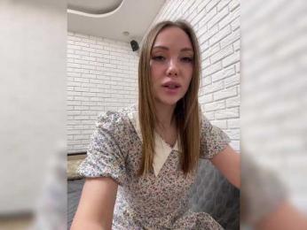 KitFox webcam bongacams model stream image