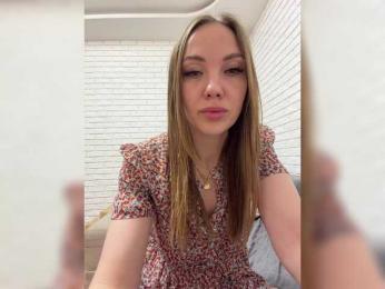 KitFox webcam model stream image