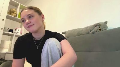 ColbyGlomski webcam model stream image