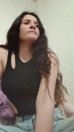 Brandypink webcam model stream image