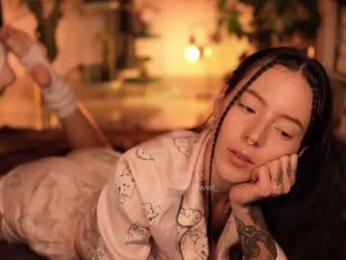 effylowell_ chaturbate stream image, 22.05.2025 02:30