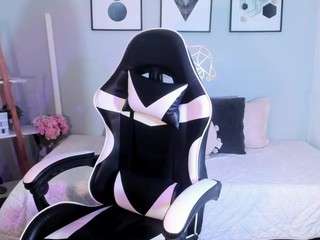 lenastyles camsoda stream image