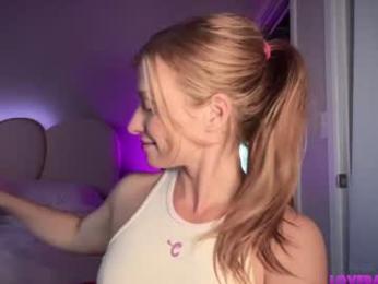 saraloverays chaturbate stream image, 13.06.2025 02:30