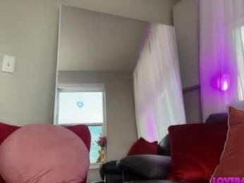 saraloverays chaturbate stream image, 13.06.2025 02:30