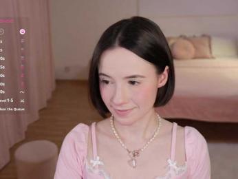 MissEssie bongacams stream image, 04.07.2025 14:10