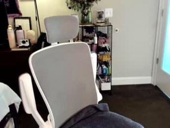 eve003300 chaturbate stream image, 07.07.2025 22:10