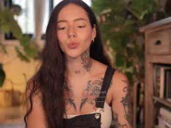 effylowell_ chaturbate stream image, 09.07.2025 21:50