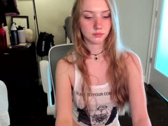 eve003300 chaturbate stream image, 15.07.2025 22:00