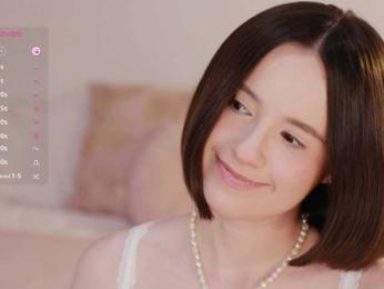 MissEssie bongacams stream image, 08.08.2025 18:00