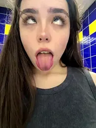 pantyless stripchat stream image