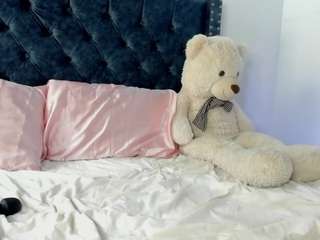 sophia-lopeez camsoda stream image