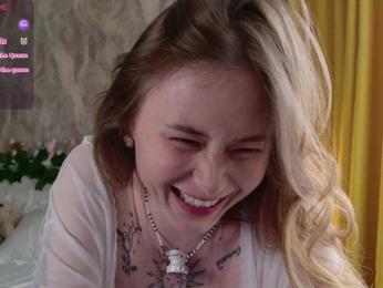 YoPixie bongacams stream image