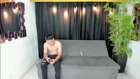 golden_girl_house stripchat stream image