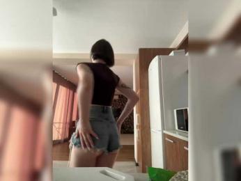 BabyDarii bongacams stream image