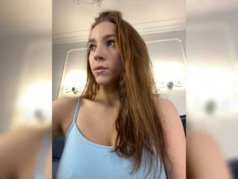 avolood bongacams stream image