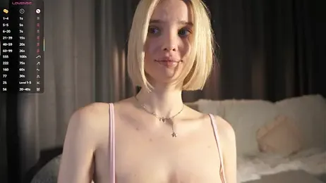 VivianKings stripchat stream image, 22.10.2025 12:10