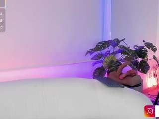 riley-pride camsoda stream image, 22.10.2025 15:50