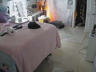 voyeurcam-house-charleys-room camsoda stream image, 15.02.2025 10:20