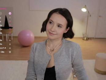 MissEssie bongacams stream image, 29.10.2025 16:00