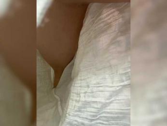 avolood bongacams stream image