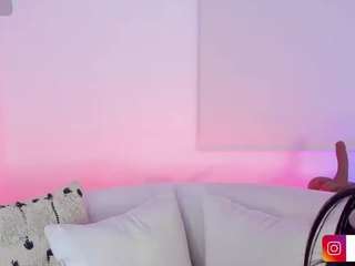 riley-pride camsoda stream image, 11.11.2025 13:00