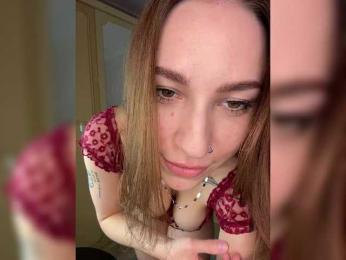 avolood bongacams stream image