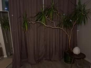 aronyou_win chaturbate stream image