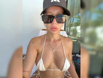 -CandyViki- bongacams stream image, 03.12.2025 04:30