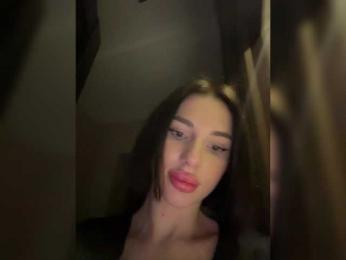 BabyDarii bongacams stream image