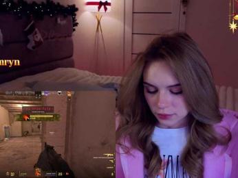 fymryn bongacams stream image