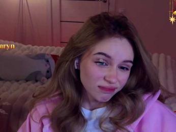 fymryn bongacams stream image