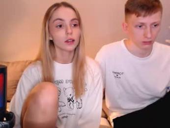 julsweet chaturbate stream image, 29.12.2025 23:40