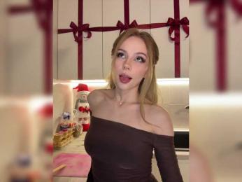 fymryn bongacams stream image