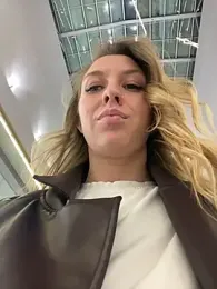 Sweet___Emily stripchat stream image, 11.01.2026 13:20