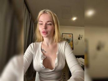 VladaMais bongacams stream image, 11.01.2026 19:30