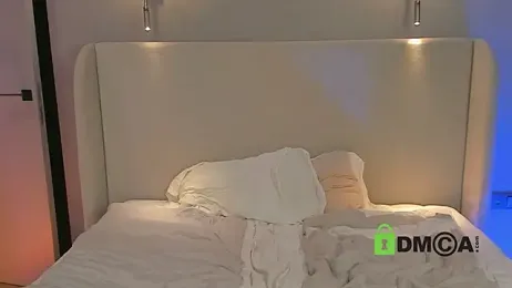 Wallflowerr stripchat stream image