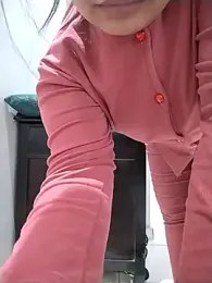 Dalou3a-69 stripchat stream image