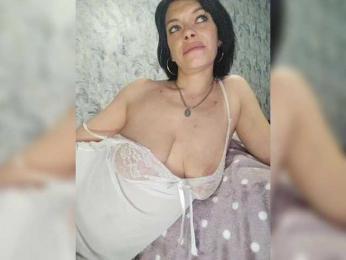 Lois-Lorrie bongacams stream image