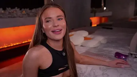 AlexisGraysX stripchat stream image