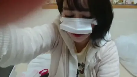 liliyRiSAcha-n stripchat stream image