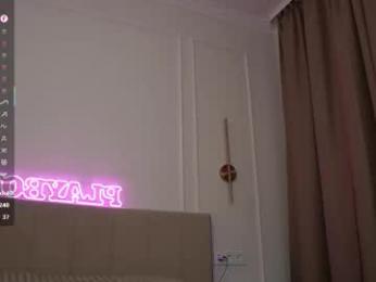 sweet_reverie chaturbate stream image