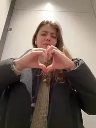 MariiD stripchat stream image