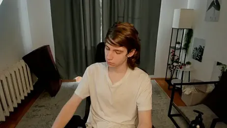 AvenGlow stripchat stream image