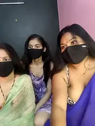 cutee__crazy stripchat stream image