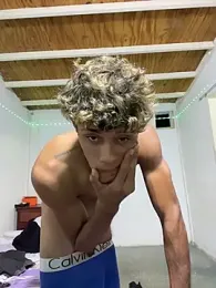 meliodas_23cm stripchat stream image