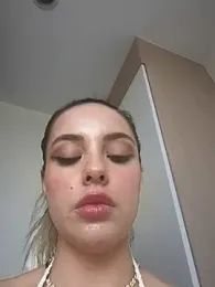 Alirawrz stripchat stream image