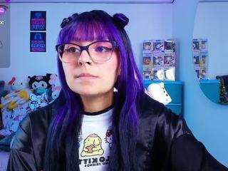 marceliinee camsoda stream image